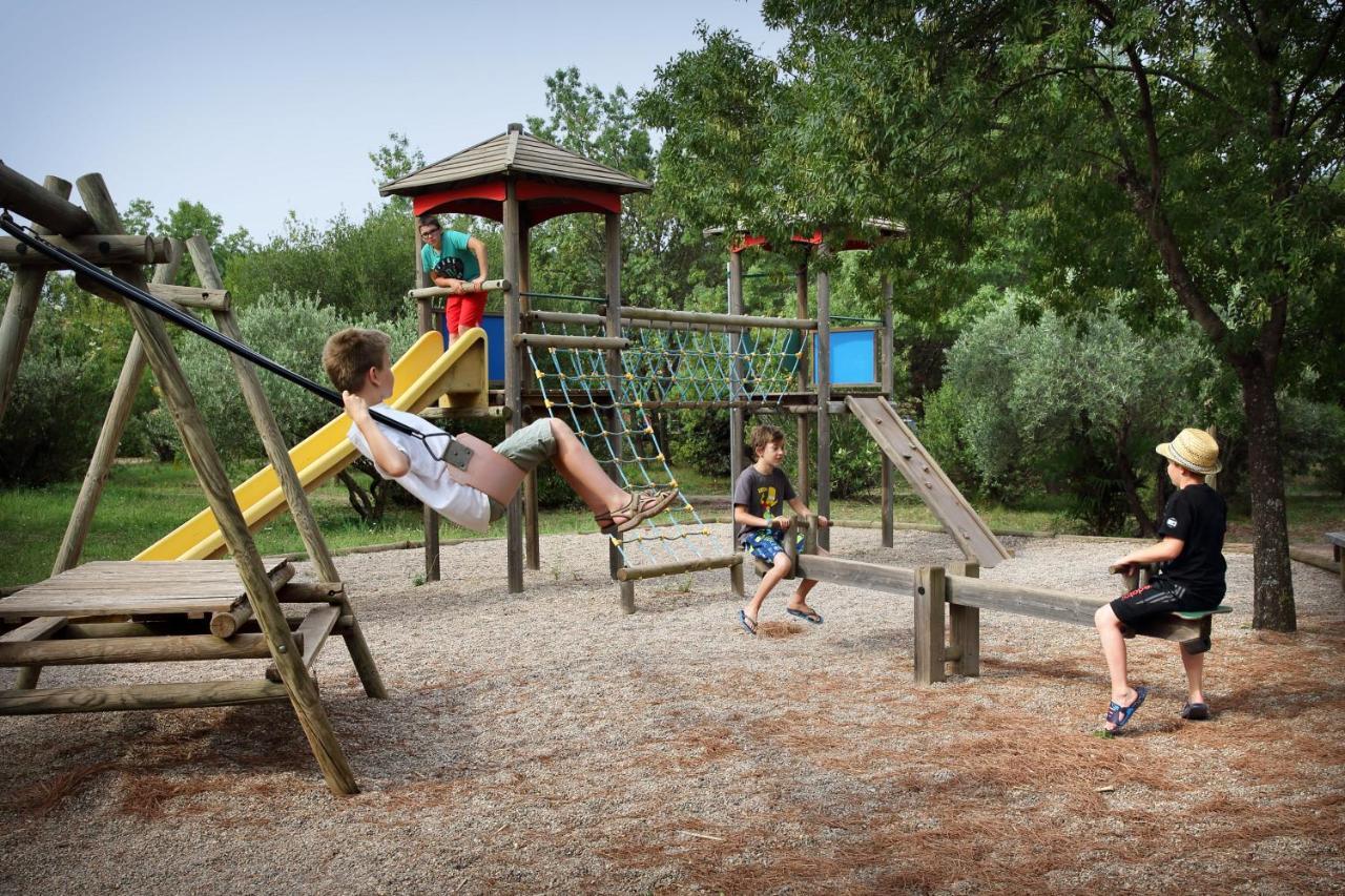 Relais Du Salagou - Chalets Climatises Proche Lac Du Salagou Le Bosc  Esterno foto