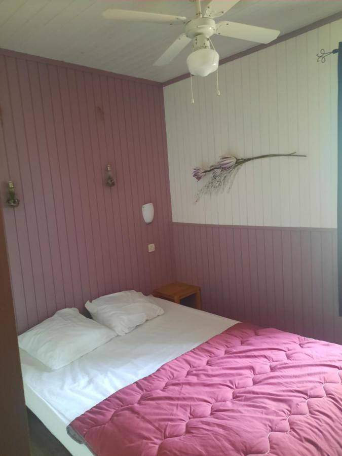 Relais Du Salagou - Chalets Climatises Proche Lac Du Salagou Le Bosc  Esterno foto