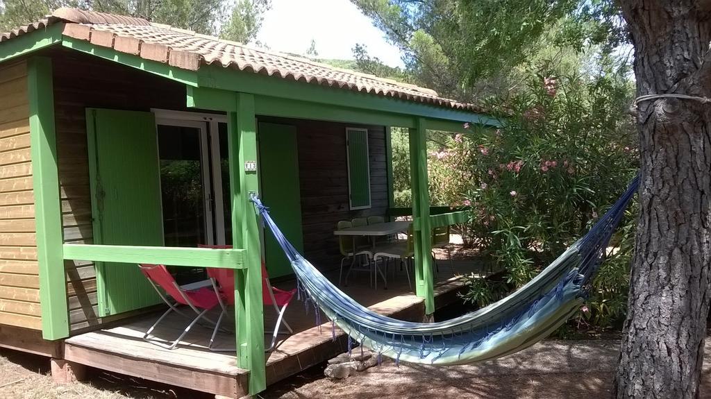 Relais Du Salagou - Chalets Climatises Proche Lac Du Salagou Le Bosc  Esterno foto